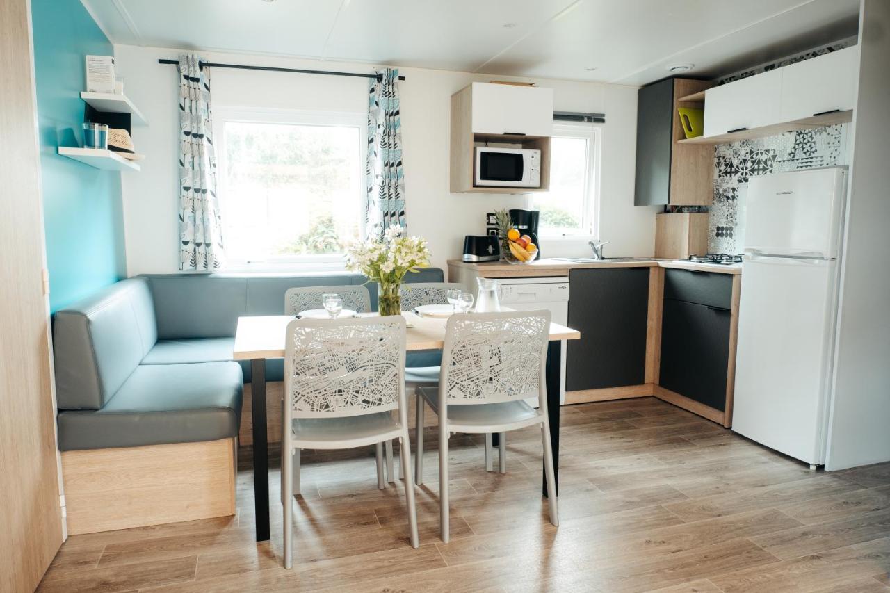 Mobil Homes Xxl2 4 Chambres - Camping Le Ranch Des Volcans Châtel-Guyon Exterior foto